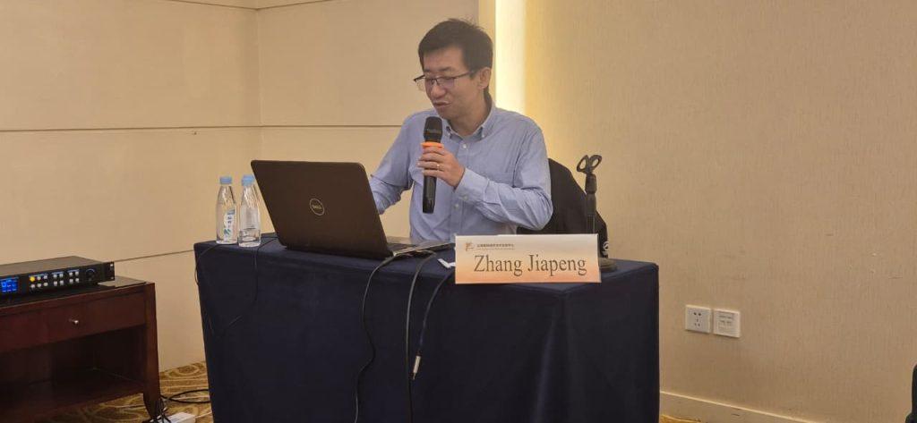 Mr. Zhang Jiapeng, from the Foreign Affairs Office of the People's Government of Yunnan Province